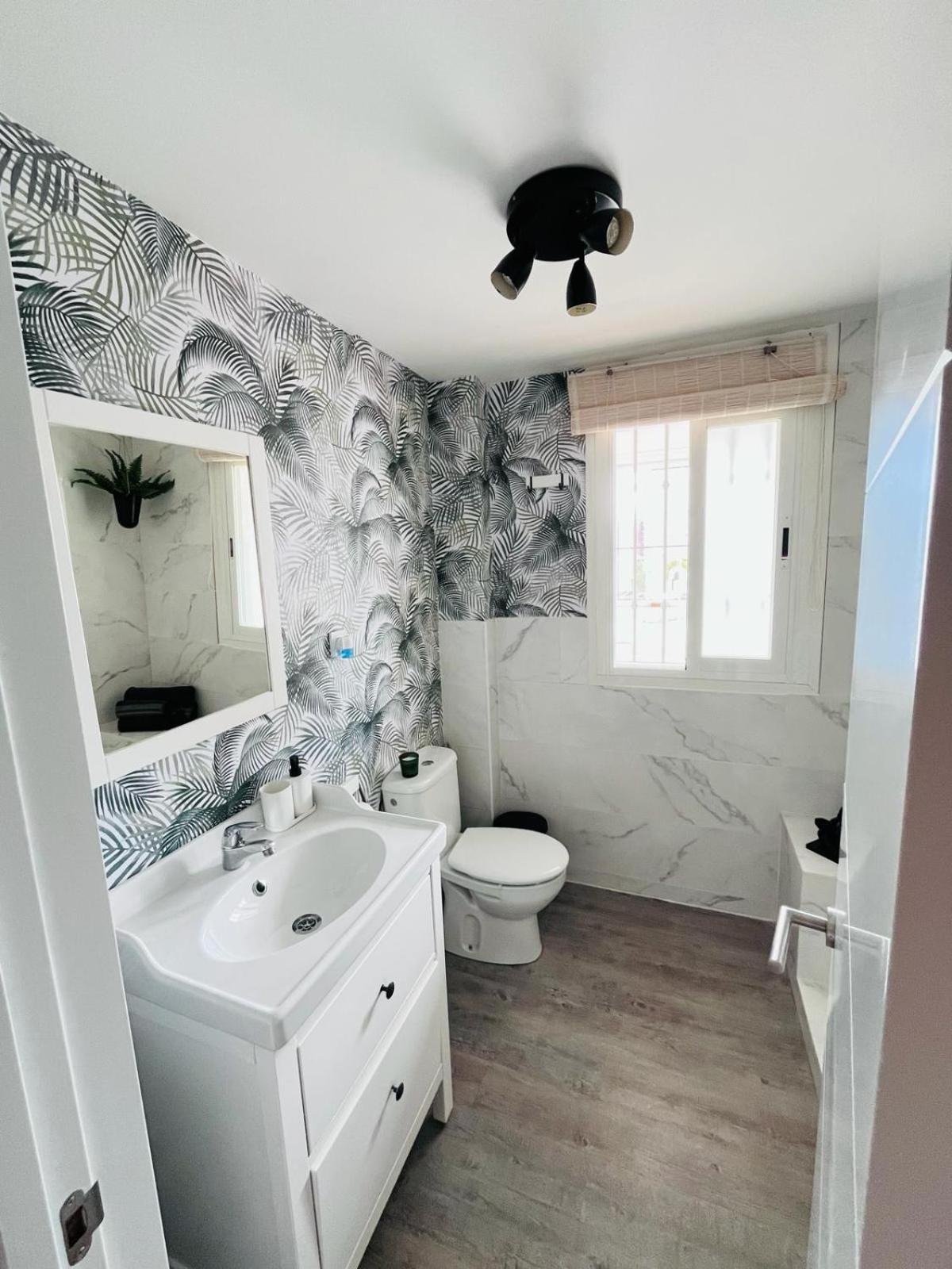 Ferienwohnung Apartamento Pueblo Evita Benalmádena Exterior foto